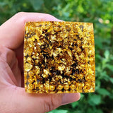 Orgonite Natural Alabaster Orgone Pyramid Crystal Energy Generator Healing Chakra Stone Metal Wire Gemstone Meditation Tool