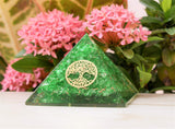 Green Onyx Orgone Pyramids Healing Stone Orgone Gemstone Pyramid Stones Reiki Crystal Chakra Divination Collection Organite Home Enlightened 2.5 Inch App.